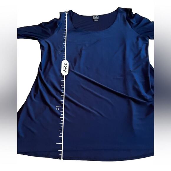 Clara Sun Woo Navy Blue Scoop Neck Cold Shoulder Tunic Top Sz 1X - Picture 9 of 9